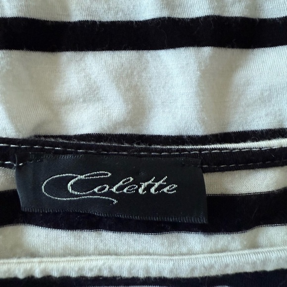 Colette | Black & White Stripe 3/4 Sleeve Tee w/ Green Cuff | Size M - Picture 4 of 4